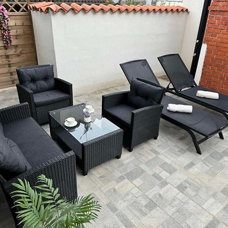 House Nada Apartman Muntic Exterior photo
